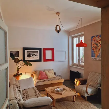 아파트 La Casa Di Bianca